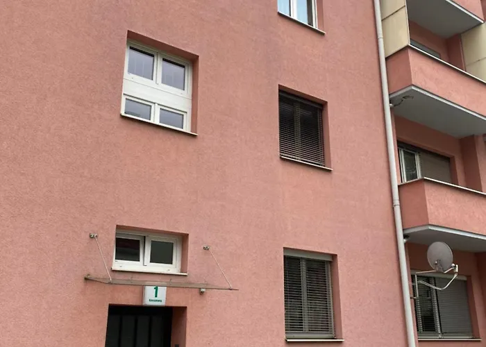 Charming Flat In A Quiet Location *