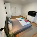 Charming Flat In A Quiet Location * Štýrský Hradec