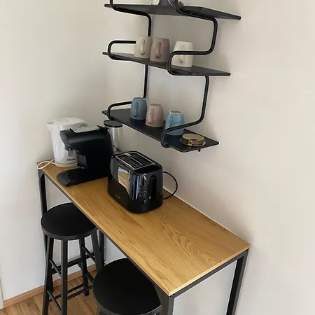 Charming Flat In A Quiet Location Graz