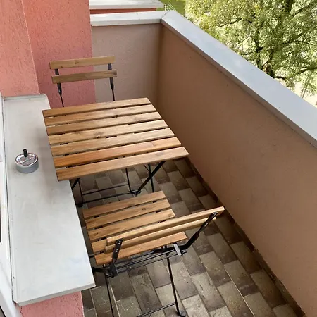 Charming Flat In A Quiet Location * Graz