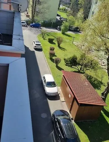 Charming Flat In A Quiet Location 公寓 *