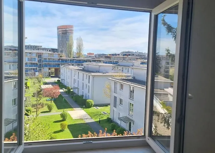 Charming Flat In A Quiet Location Appartamento Graz