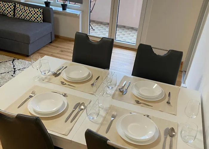 Charming Flat In A Quiet Location Appartamento Graz