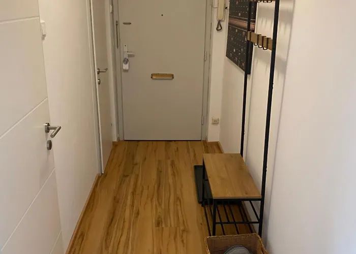 Apartman Charming Flat In A Quiet Location